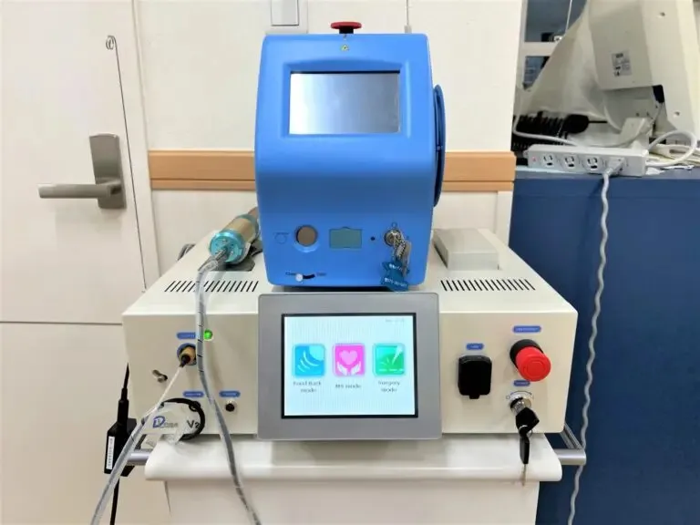 半導体レーザー(飛鳥メディカル)